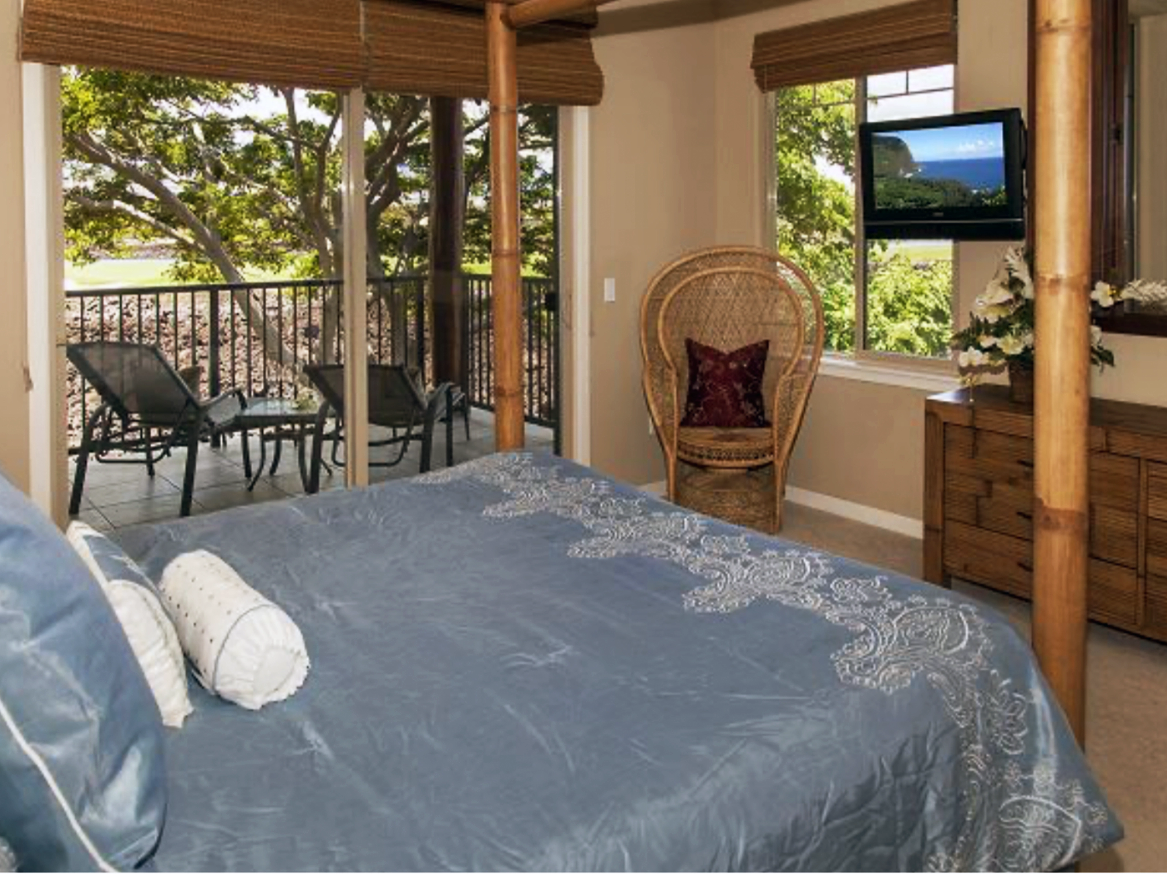 accomodations-master bedroom